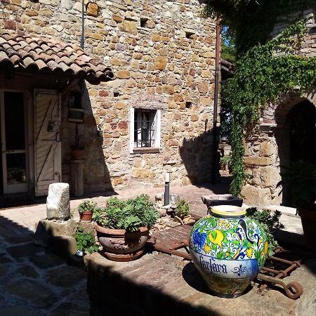 Morelli House Vendégház Montalbo Kültér fotó