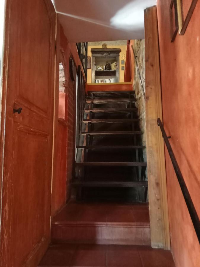 Morelli House Vendégház Montalbo Kültér fotó