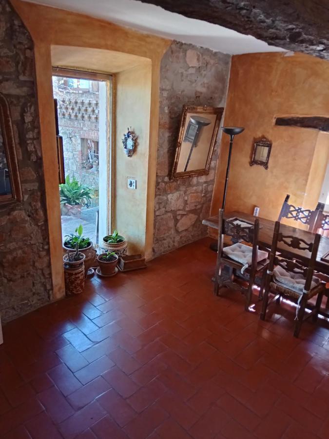 Morelli House Vendégház Montalbo Kültér fotó