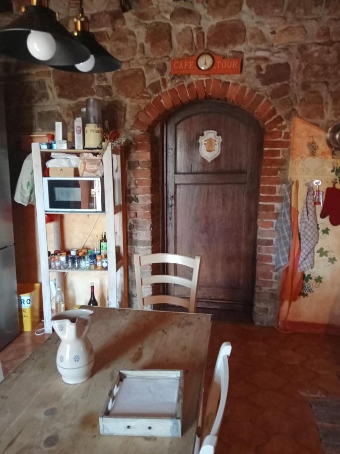 Morelli House Vendégház Montalbo Kültér fotó