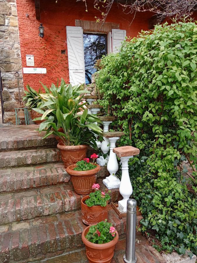 Morelli House Vendégház Montalbo Kültér fotó
